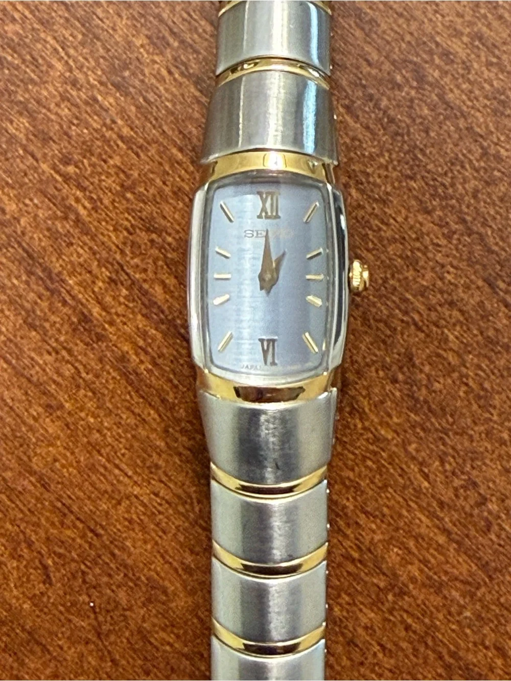 Vintage Seiko 2e20-0AB0 Excellent Condition Extra Links Japanese Movement